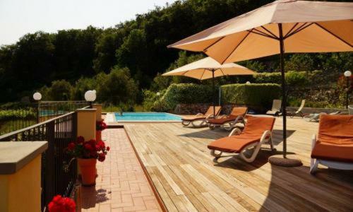 Casa Vacanze Santi Pietra Ligure Esterno foto